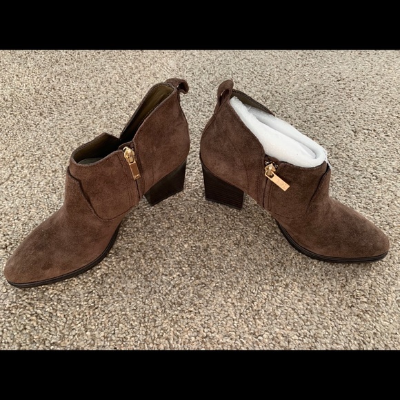 Marc Fisher Brown Suede Booties - Picture 4 of 5